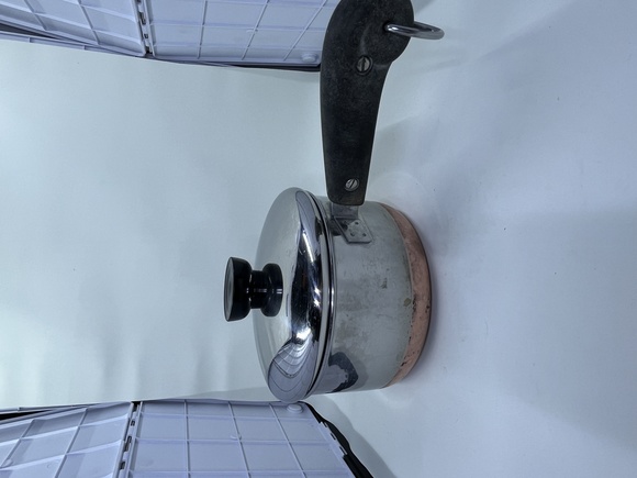 1.5qt Revere Ware Pot-- Copper Bottom with Lid - Picture 5 of 16